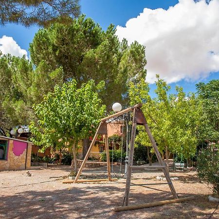 La Derrubia Pensionat Villamalea Exteriör bild