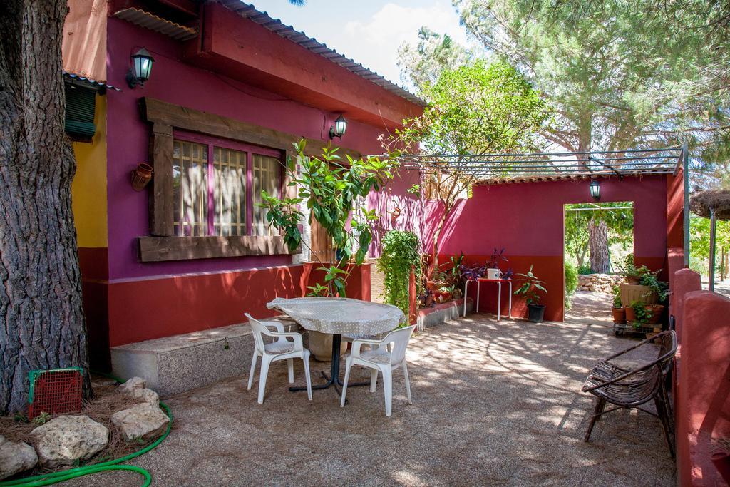 La Derrubia Pensionat Villamalea Exteriör bild