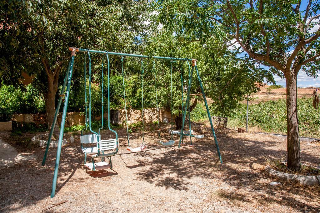 La Derrubia Pensionat Villamalea Exteriör bild
