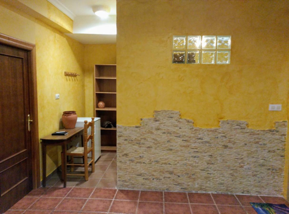 La Derrubia Pensionat Villamalea Exteriör bild